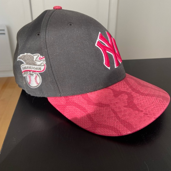 NY cap - Picture 2 of 3